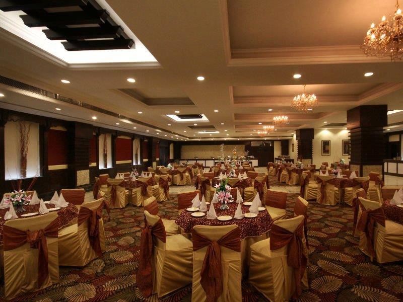 Golden Tulip Amritsar Hotel Ngoại thất bức ảnh