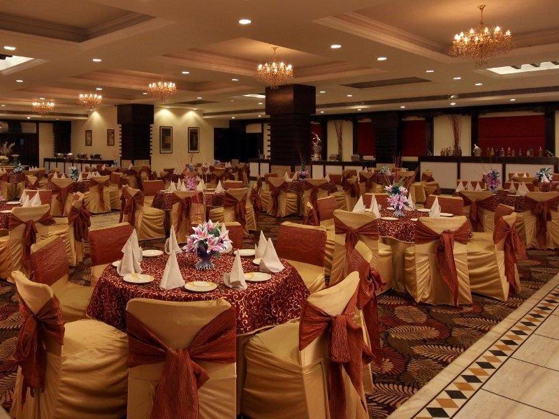 Golden Tulip Amritsar Hotel Ngoại thất bức ảnh