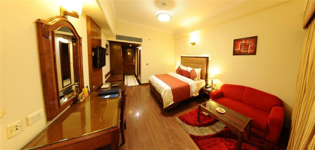 Golden Tulip Amritsar Hotel Ngoại thất bức ảnh